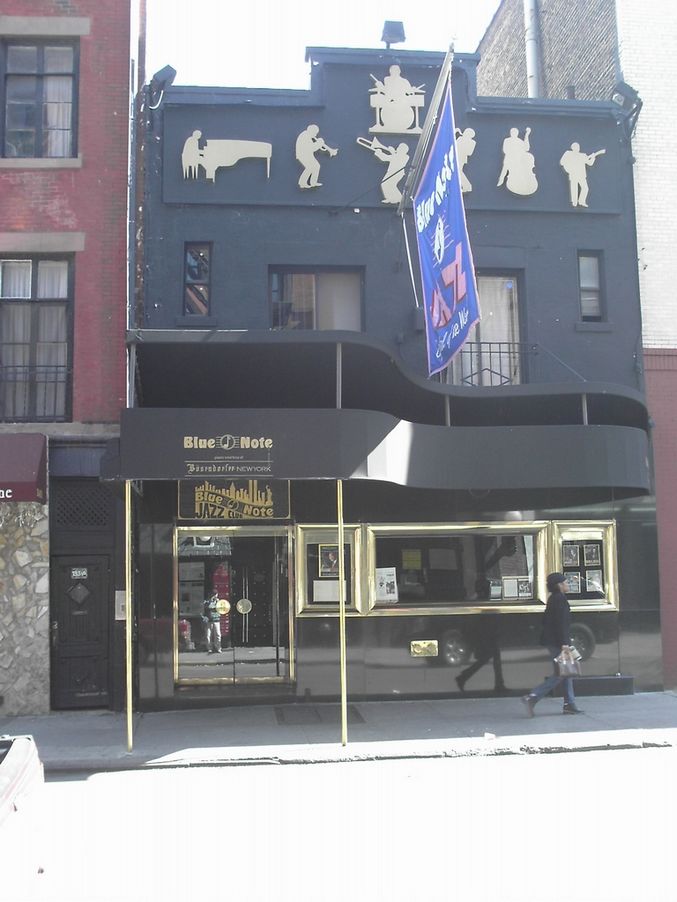 2005_ Greenwich Village 037.jpg